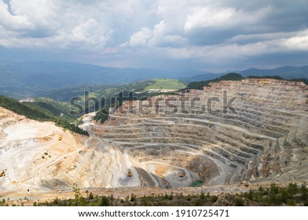 Picture of copper minnie pit in Rosia Poieni,Romania