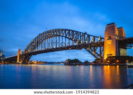 sydney harbour bridge at night in sydney, australia