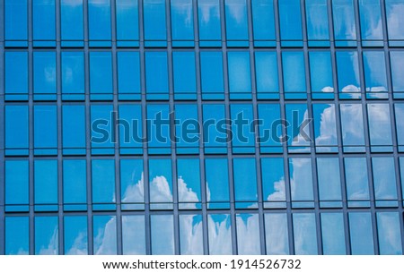 The reflection of the sky in the building glass 