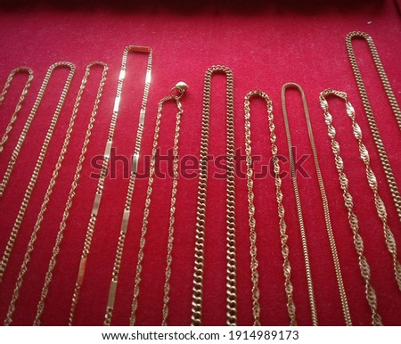 Line of Gold necklaces jewel 