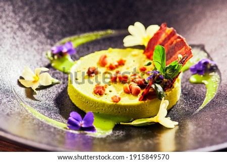 big dish restaurant France salad presentation plate
