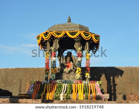 statue of chatrapati shivaji maharaj the king of india, maharashtra the great maratha king statue at his kingdom Raigad fort  Royalty-Free Stock Photo #1918219748