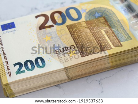 Euro currency, a single currency for use by the member states of the European Union