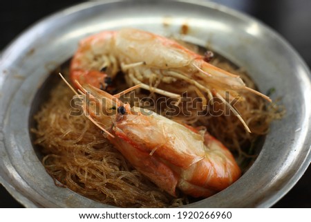 Baked River Prawn with Glass Noodles