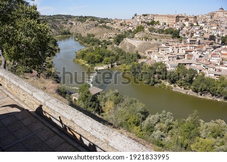 An aerial shot of the Tagus river in Toledo
