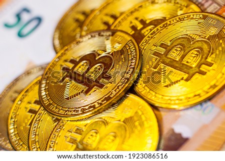 Gold bitcoin virtual digital money is charged 50 euros.