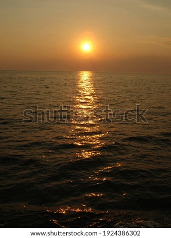 Setting sun over Delaware Bay
