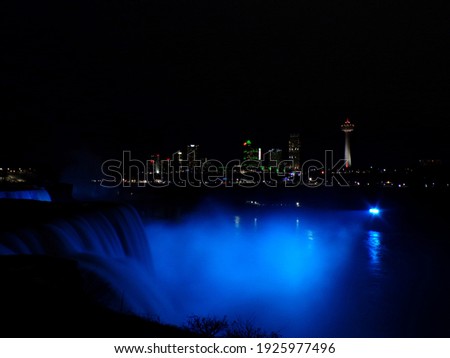 Dark selective focus picture of Niagara Falls.