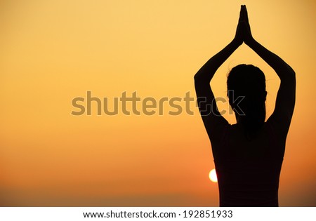 healthy fitness yoga woman meditation at sunrise seaside 