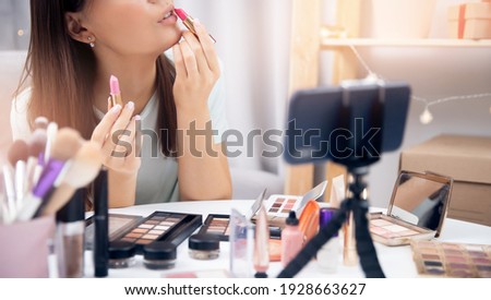 Banner Beauty Blogger woman Recording tutorial on applying makeup, online lesson at home.