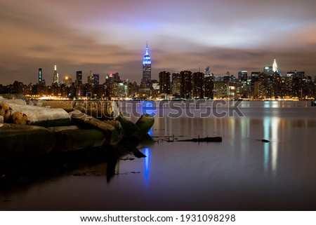 Beautiful Manhattan Skyline, view from Brooklyn, Empire State Building