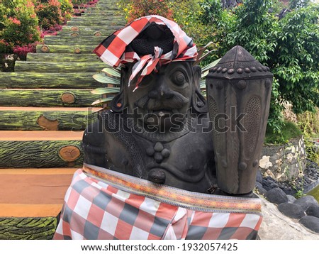 Gupolo Stone Sculpture For Gate Decoration with fabric 