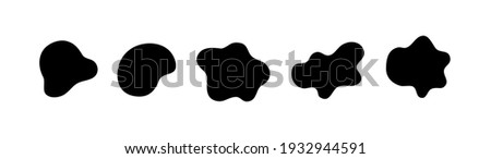 Organic black blobs irregular shape. Abstract fluid shapes vector set, simple water forms Royalty-Free Stock Photo #1932944591