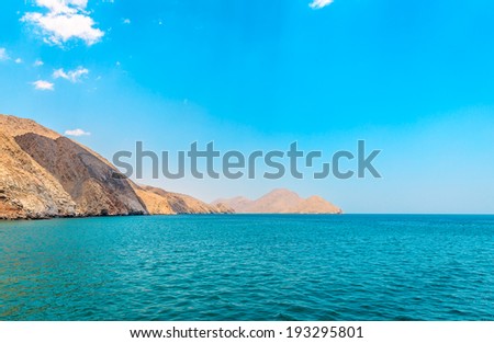 Indian Ocean, mountains, boats, skyline, horizon Royalty-Free Stock Photo #193295801