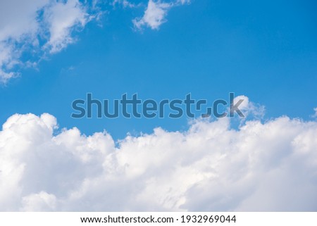 Blue sky and white background on daytime
