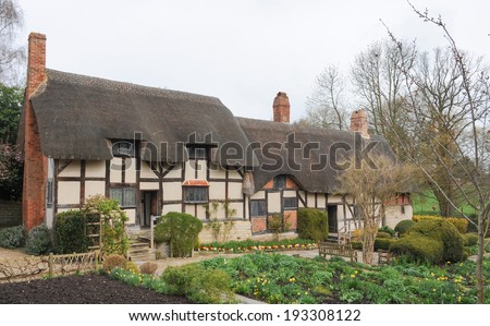 Anne Hathaway's Cottage, where William Shakespeare courted his future bride, in a hamlet called Shottery in the Parish of Stratford upon Avon. It is now run by the Shakespeare Birthplace Trust. Royalty-Free Stock Photo #193308122
