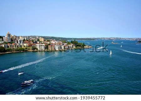 Kirribilli and  as seen from Harbour Bridge.
