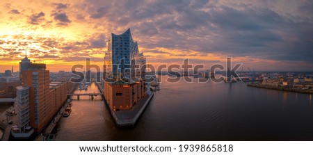 a beautiful sunrise over Hamburg Germany Royalty-Free Stock Photo #1939865818
