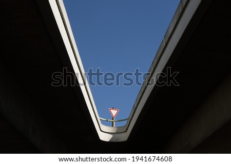 Give way, under the bridge, Zoobrücke, Cologne, Motorway feeder, blue sky