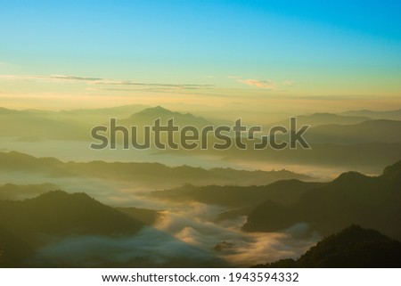 Mountain views in the valley, morning mist, beautiful natural scenery, pictures of travel and tourism, mountain peaks, silhouettes, foggy mountains.
Multicolored