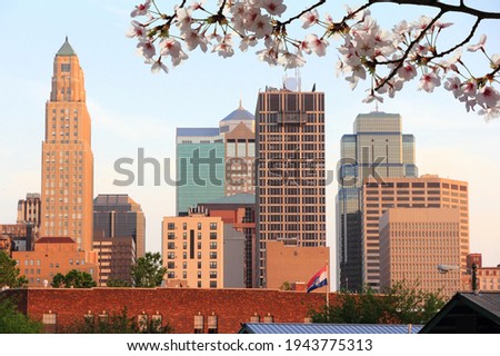 Spring in Kansas City, Missouri. Skyline of Kansas City with cherry blossoms.