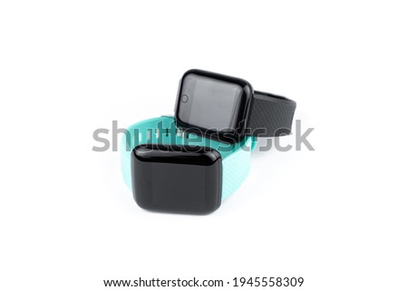 new black and green smart fitness bracelets with blank black screen