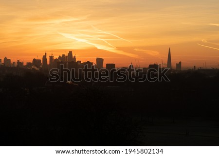 London cityscape early in the morning, sunrise