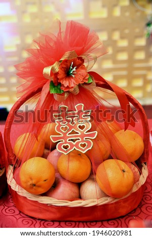 basket of oranges on engagement day