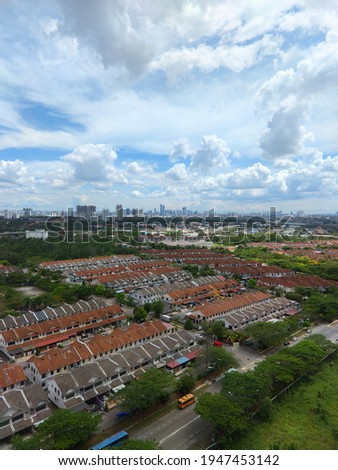 picture of view from top of residential area