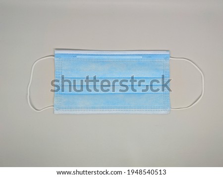 This is a three-layer health mask that is often used during the Covid 19 pandemic