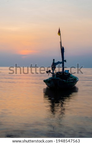 boat photo in the morning,