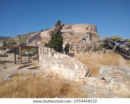 spinalonga in crete deserted island