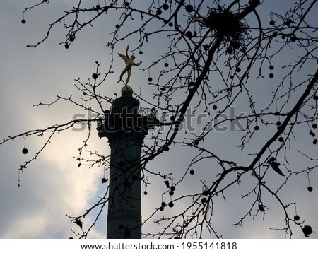 Golden angel on column at Place de la Bastille, Paris