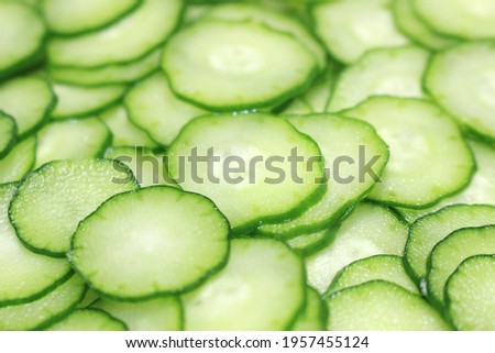 Large amount of cucumber slices
