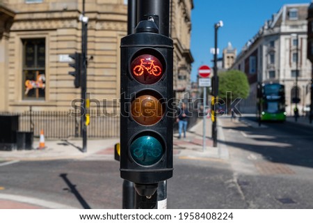 Traffic lights for cycle users at the end of a cycle lane in Leeds