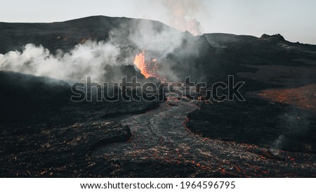 Volcano in Geldingadal - Smoke coming from the lava
