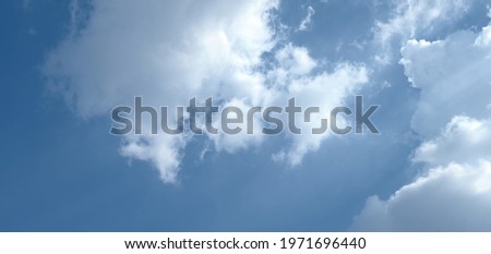 Beautiful skies in winter afternoons.Blue sky background with clouds
