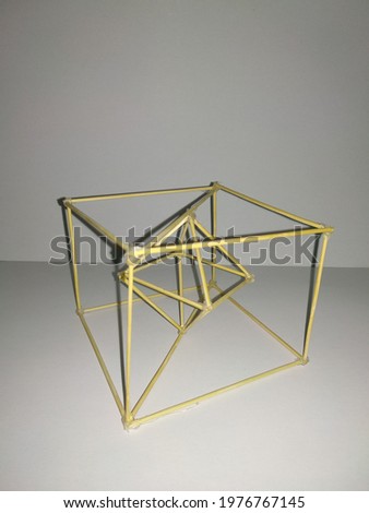 a tridimensional object from skewers