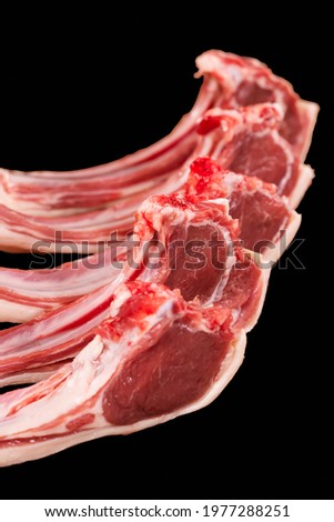 Lamb chops raw good for grill