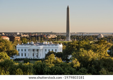 DC skyline with view of the White House and the Washington Monument