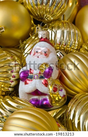 Christmas decorations (Santa Claus on the golden background)