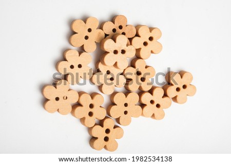 wooden children's buttons of various shapes. tinting