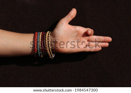 Fingers cork symbol dance pose meditacion
