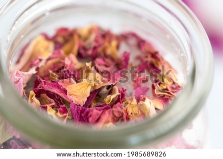 Floral Bath Salt in Cute Glass Jars