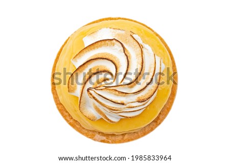lemon meringue tartlet isolated close-up