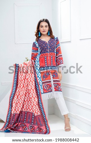 girl; model; dress; fashion; cloth; south asian model; Pakistani model;