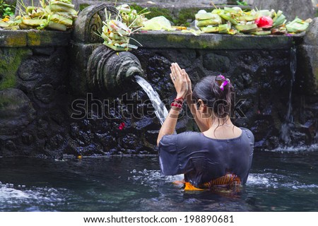Holy Spring Water Tirta Empul Hindu Temple , Bali Indonesia