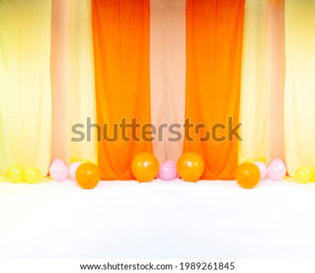 Elegant backdrop made with fabric velvet rolls and balloons for studio photo backdrop  
