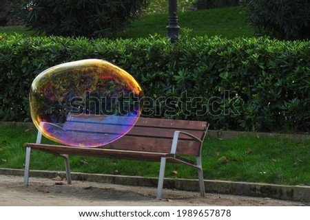 Resting bubble at Ciutadella Park Barcelona
