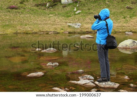 Nature photographer shooting in the outdoors